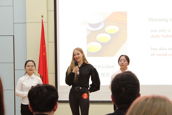 【留学生教育】留学生在学校第六届英文讲介大赛中喜获佳绩